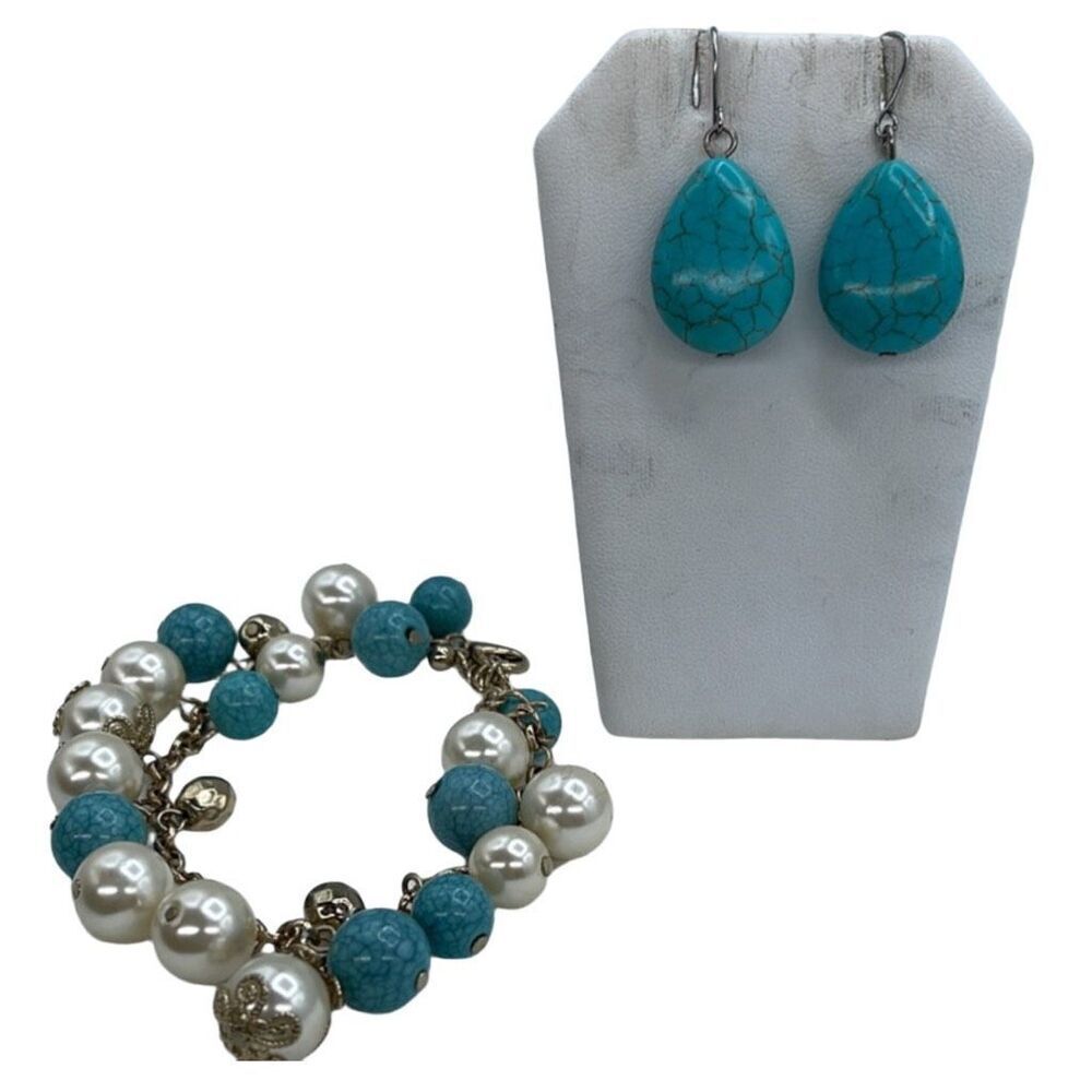 Boutique Southwestern bracelet and earrings set